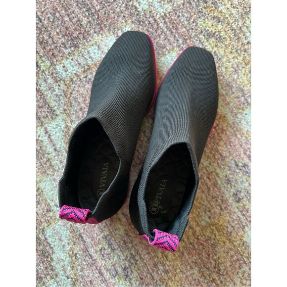 Vivaia Ryan Pro Water Repellent Ankle Chelsea Boots in Black Pitaya - Picture 2 of 6